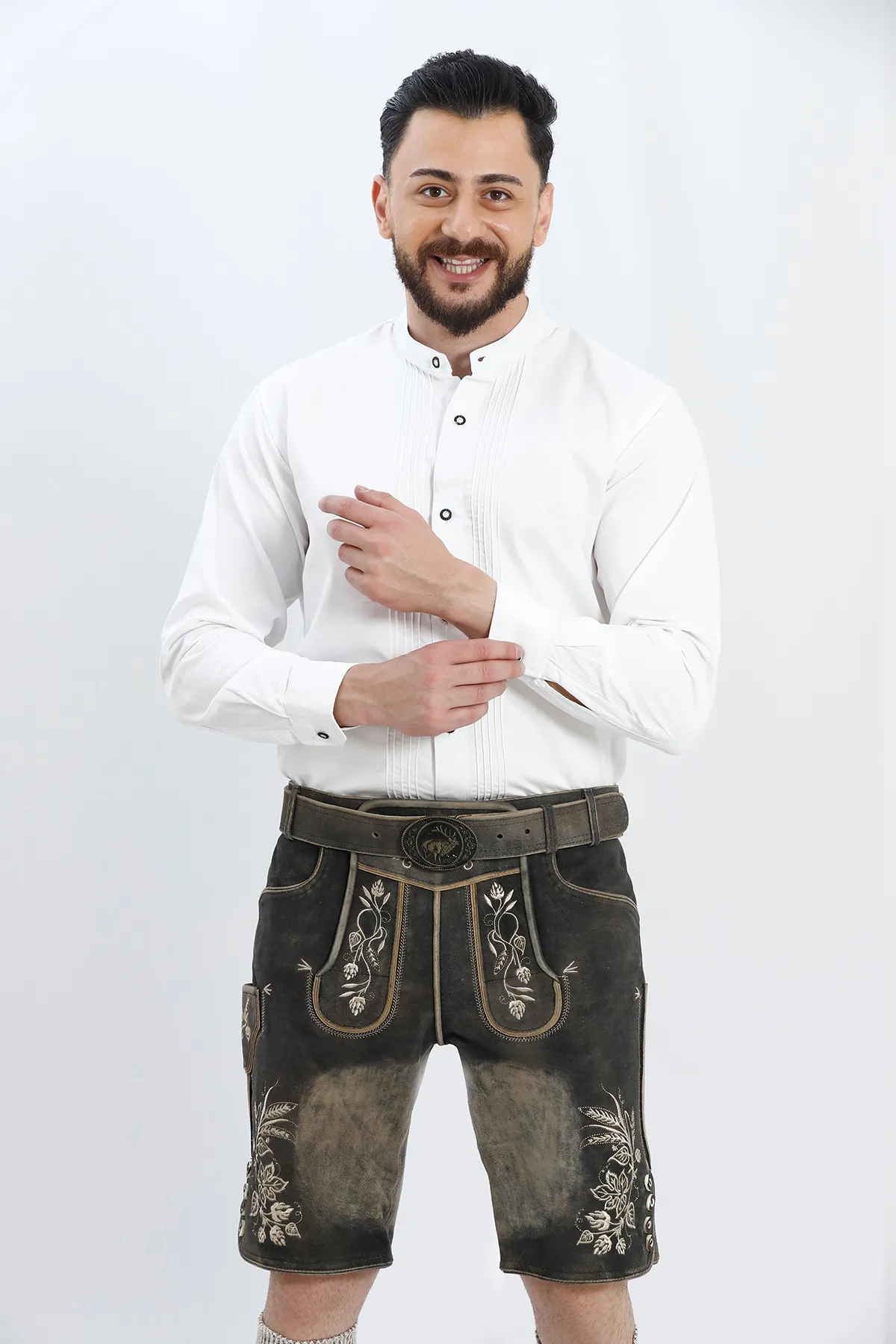 Alpine Pleated White Bavarian Shirt for Men - Image 3