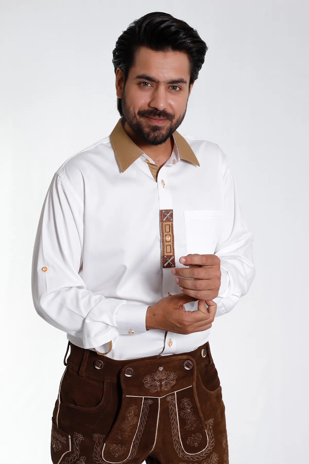 Genuine Bavarian Lederhosen for Men Hazelnut Brown Set - Image 5