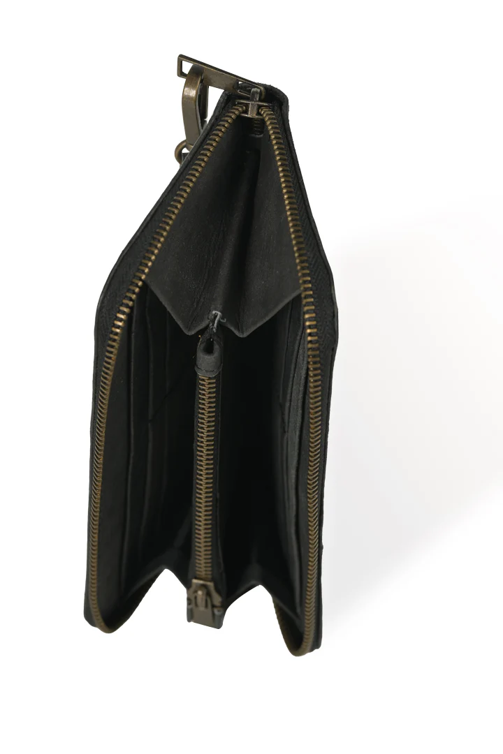 Trendy Jet Black Oktoberfest Clutch - Image 3
